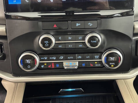 2023 Ford Expedition MAX XLT