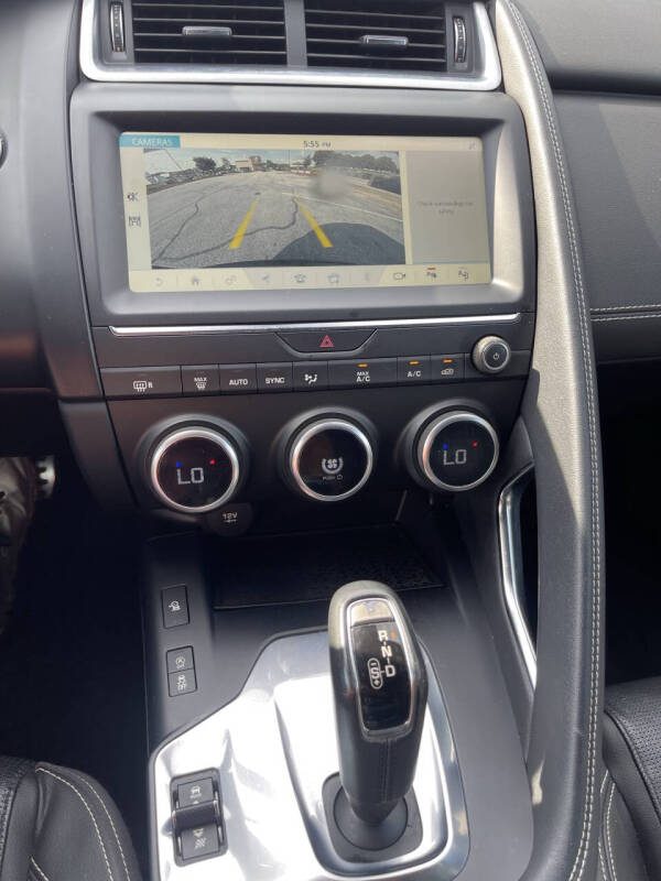 2018 Jaguar E-PACE P300 R-Dynamic S