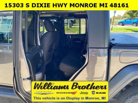 2020 Jeep Gladiator Sport