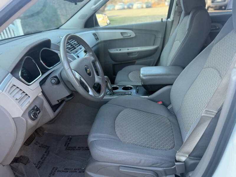 2012 Chevrolet Traverse LS