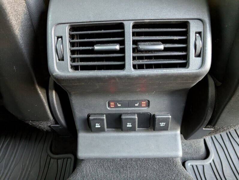 2019 Land Rover Range Rover Velar D180 S