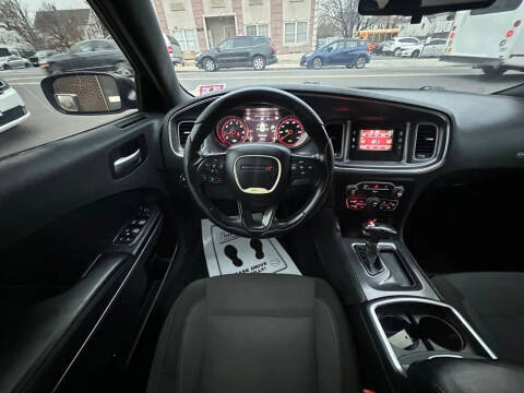 2015 Dodge Charger SE