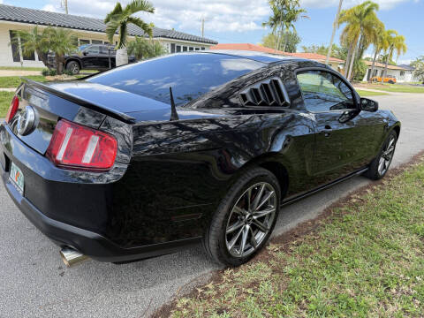 2012 Ford Mustang V6 Premium