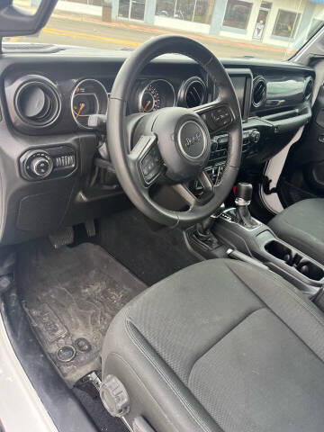 2022 Jeep Gladiator Altitude