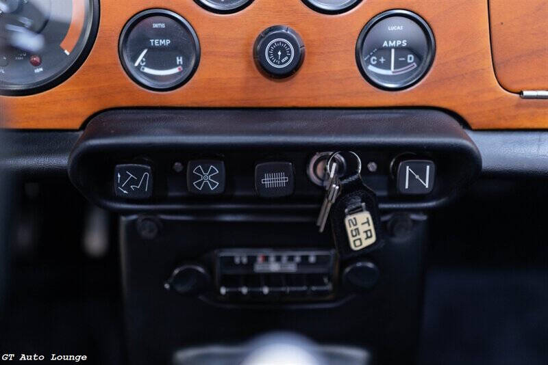 1968 Triumph TR250 49