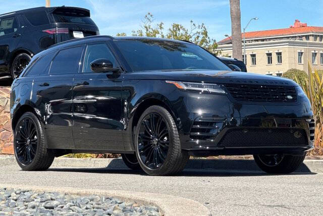 2026 Land Rover Range Rover Velar P250 Dynamic SE