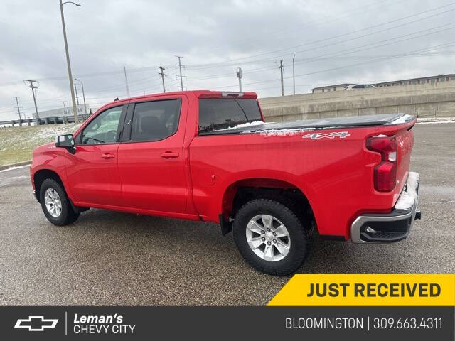 2021 Chevrolet Silverado 1500 LT photo 4