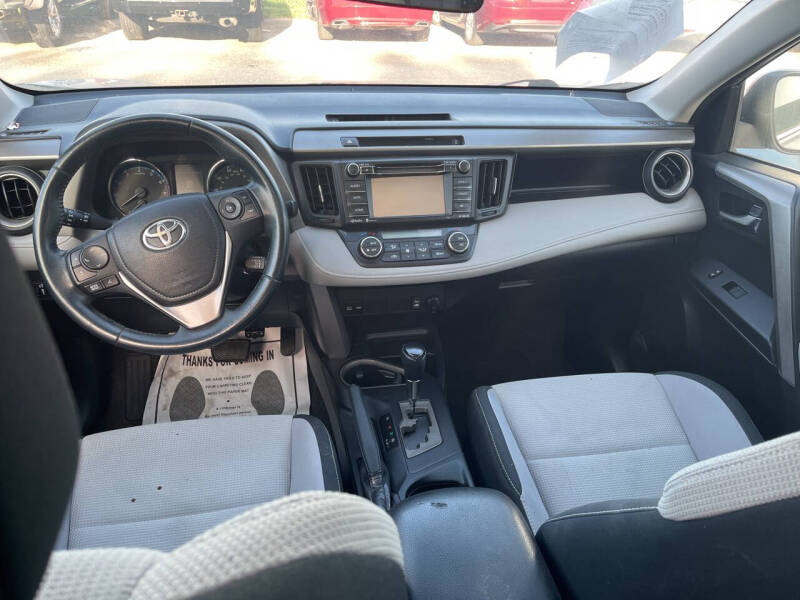 2016 Toyota RAV4 XLE