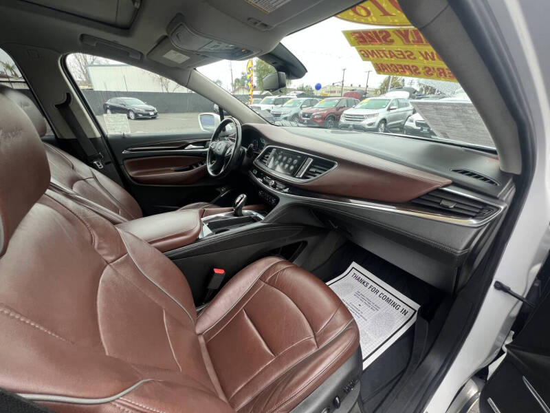 2018 Buick Enclave Avenir