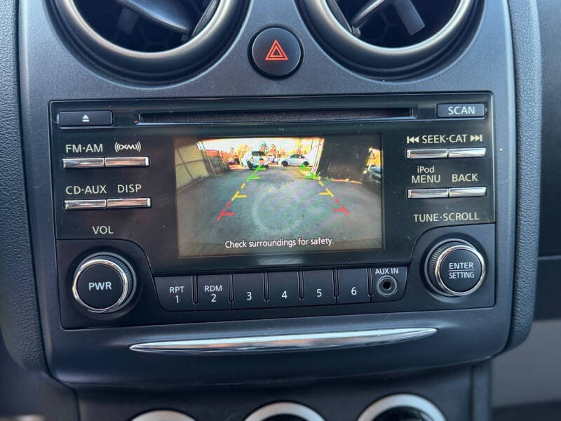 2012 Nissan Rogue S
