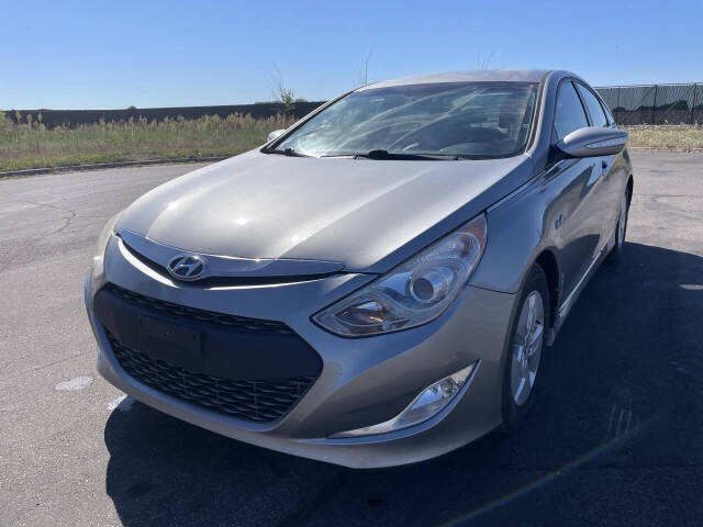 2012 Hyundai SONATA Hybrid for sale at Twin Cities Auctions in Elk River, MN