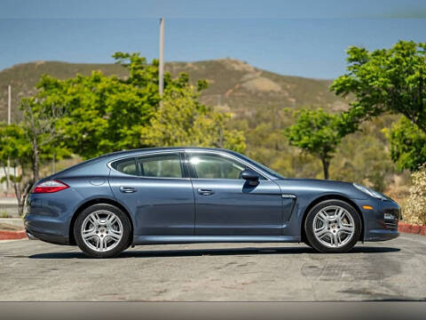 2011 Porsche Panamera