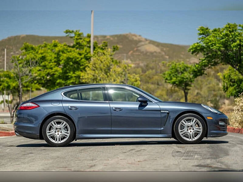 2011 Porsche Panamera