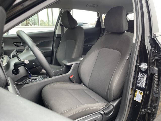 2024 Hyundai Kona SE