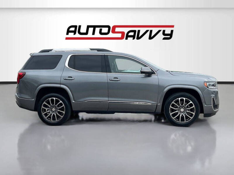 2022 GMC Acadia Denali
