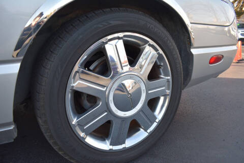 2004 Ford Thunderbird Deluxe