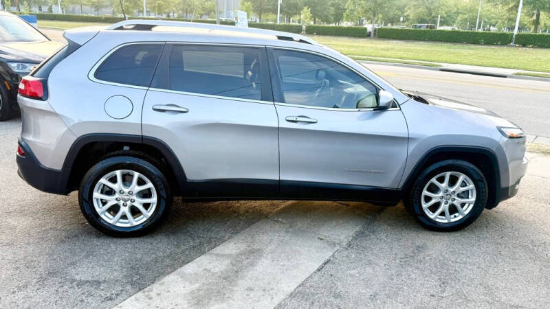 2018 Jeep Cherokee Latitude Plus