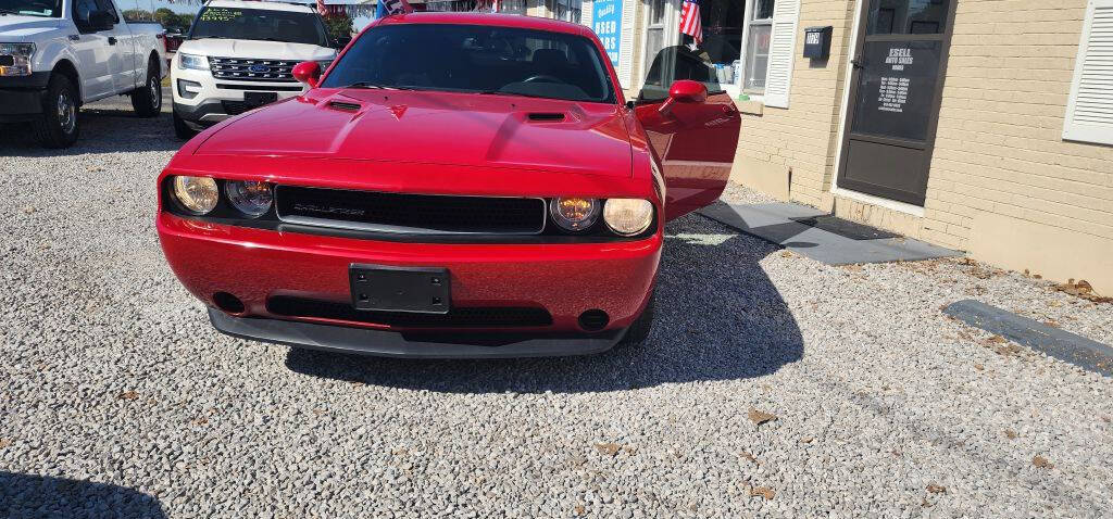 2013 Dodge Challenger for sale at ESELL AUTO SALES in Cahokia, IL