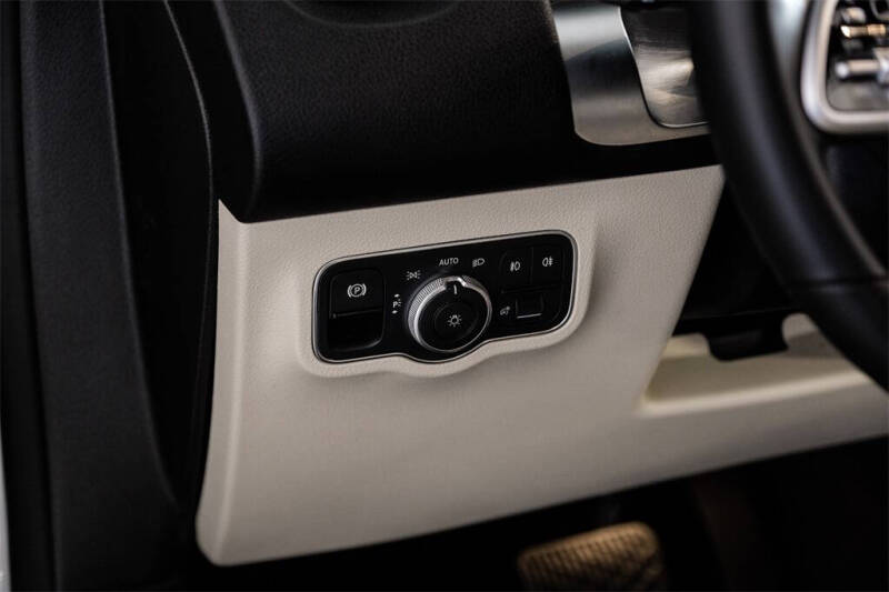 2021 Mercedes-Benz GLB GLB 250