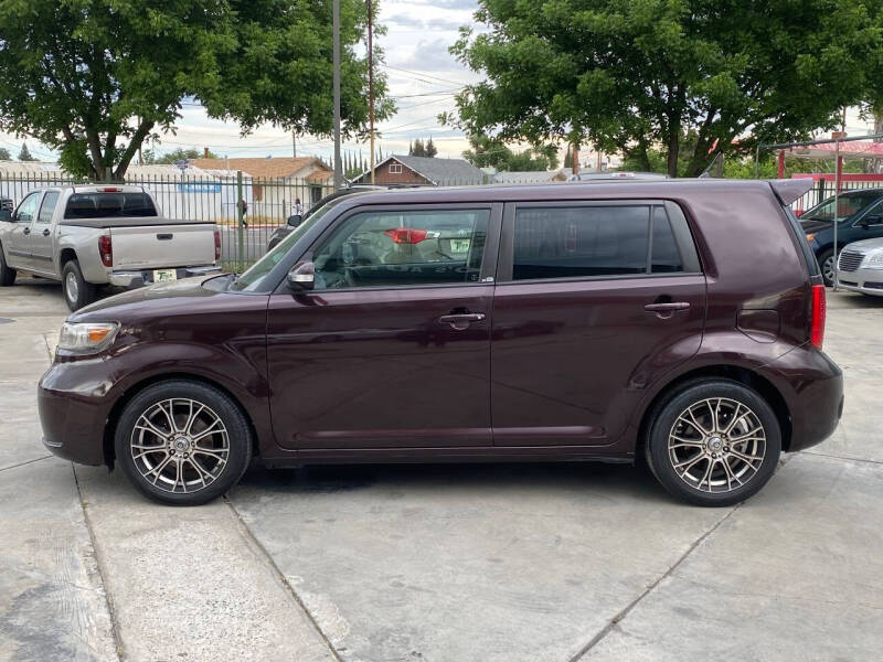 2008 Scion xB