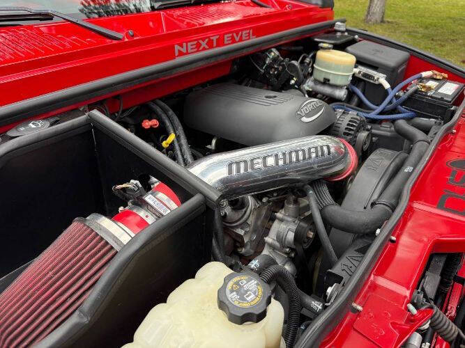 2004 HUMMER H2