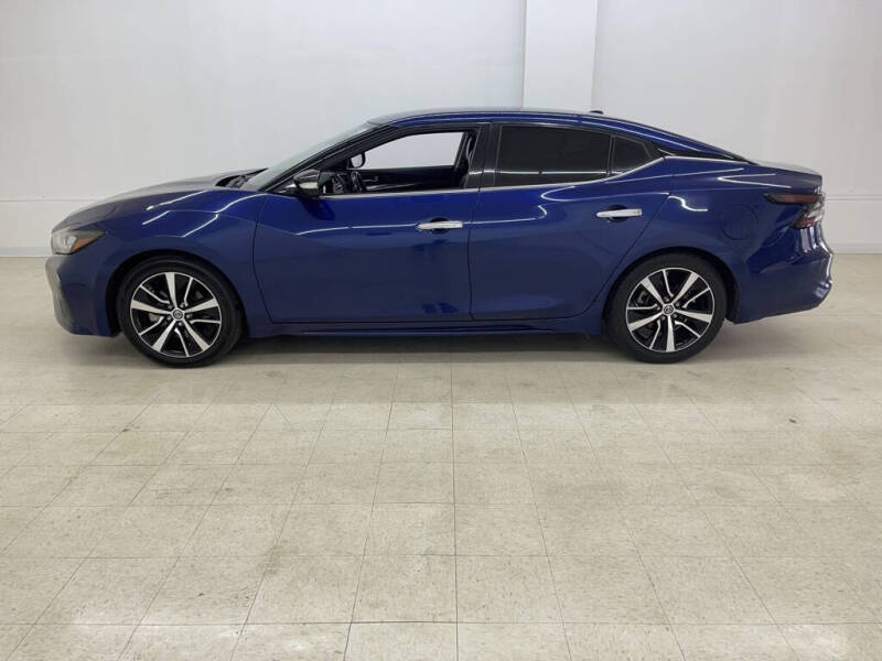 Used 2021 Nissan Maxima SV with VIN 1N4AA6CV7MC509699 for sale in Celina, OH