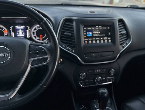 2019 Jeep Cherokee Latitude Plus