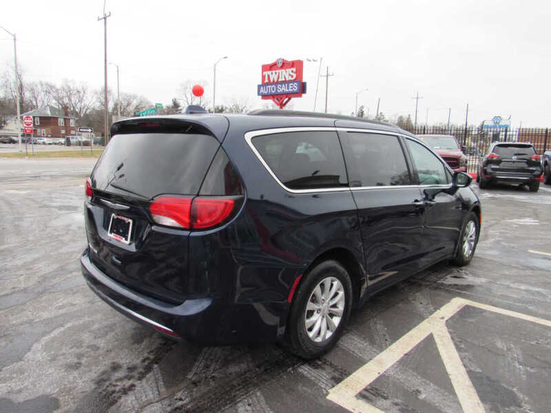 2017 Chrysler Pacifica