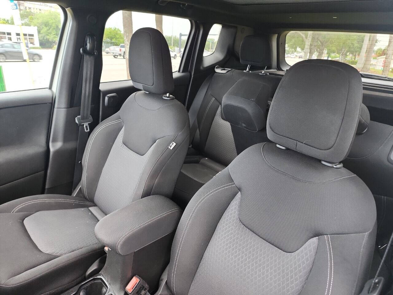 2021 Jeep Renegade for sale at Carisma Auto Dealer in Miramar, FL