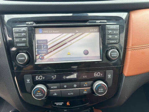 2017 Nissan Rogue SL