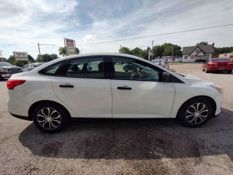 2017 Ford Focus S