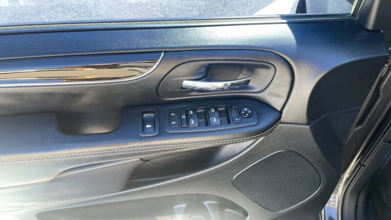 2018 Dodge Grand Caravan SE Plus