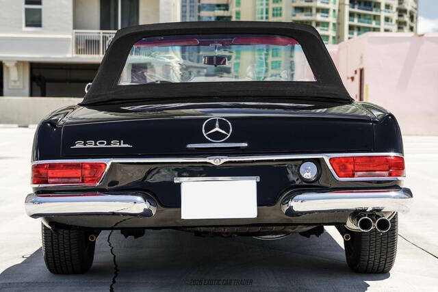 1965 Mercedes-Benz SL-Class