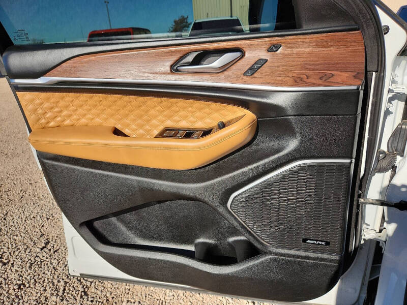 2023 Jeep Grand Cherokee L Summit