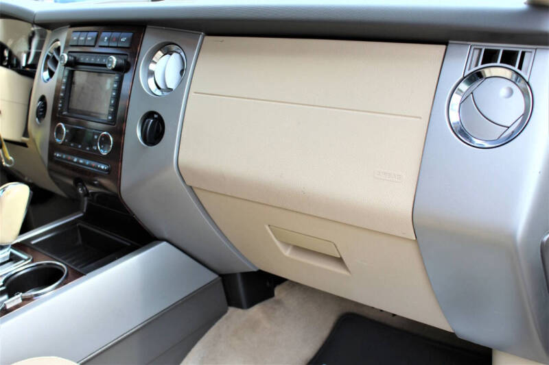 2011 Ford Expedition