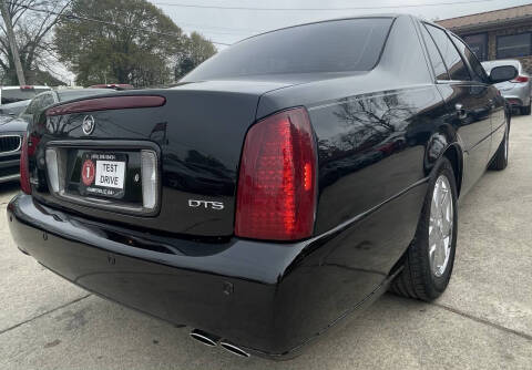 2004 Cadillac DeVille DTS