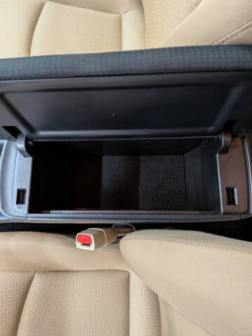 2021 Toyota Prius LE AWD-e