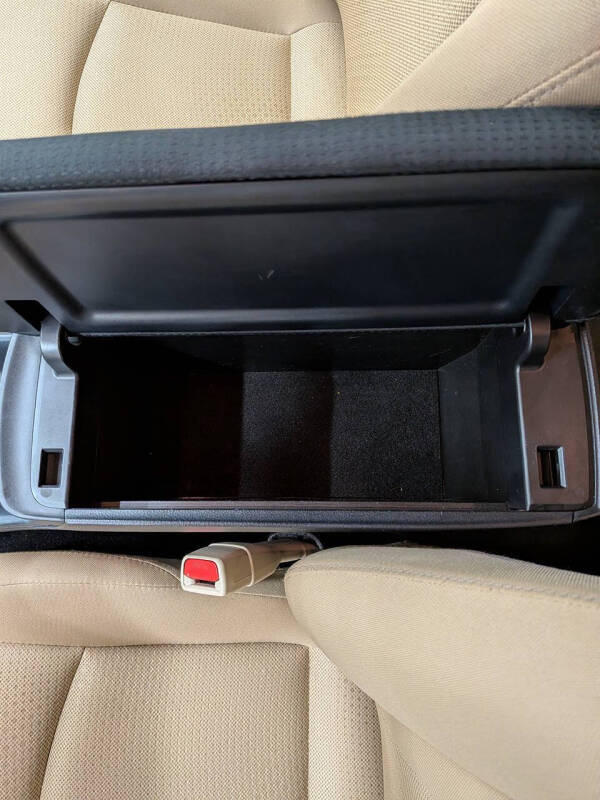 2021 Toyota Prius LE AWD-e