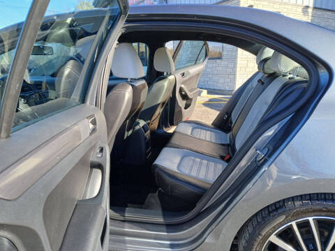 2016 Volkswagen Jetta 1.8T Sport