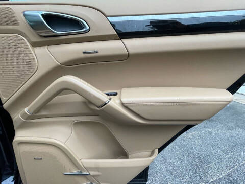 2015 Porsche Cayenne S