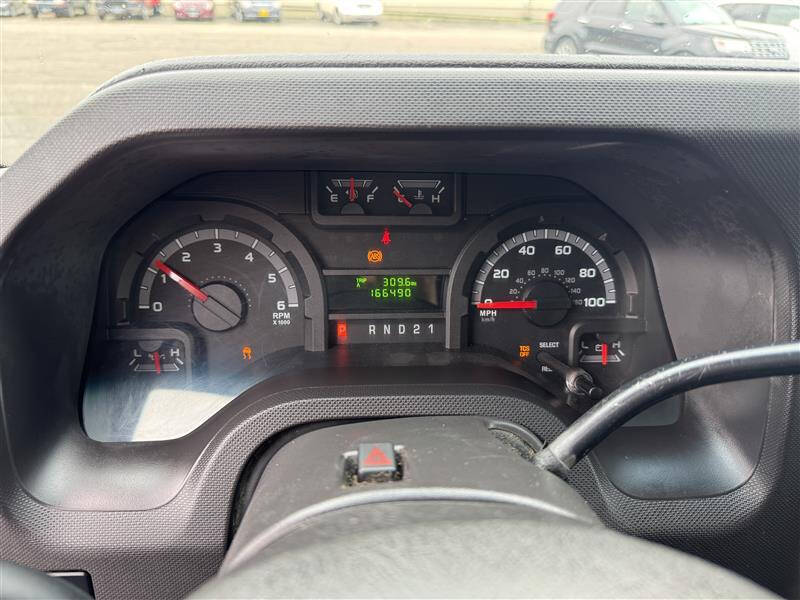 2011 Ford E-Series E-350 SD