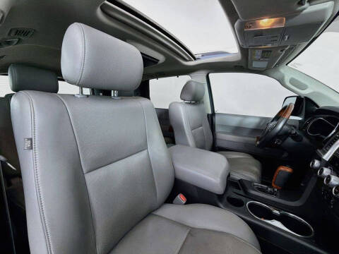 2022 Toyota Sequoia Platinum