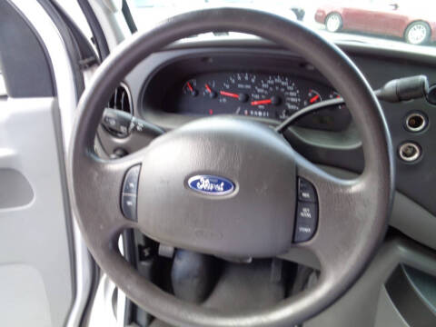 2008 Ford E-Series E-350 SD XLT