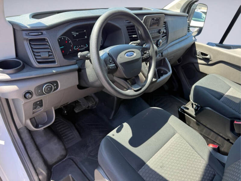 2025 Ford Transit