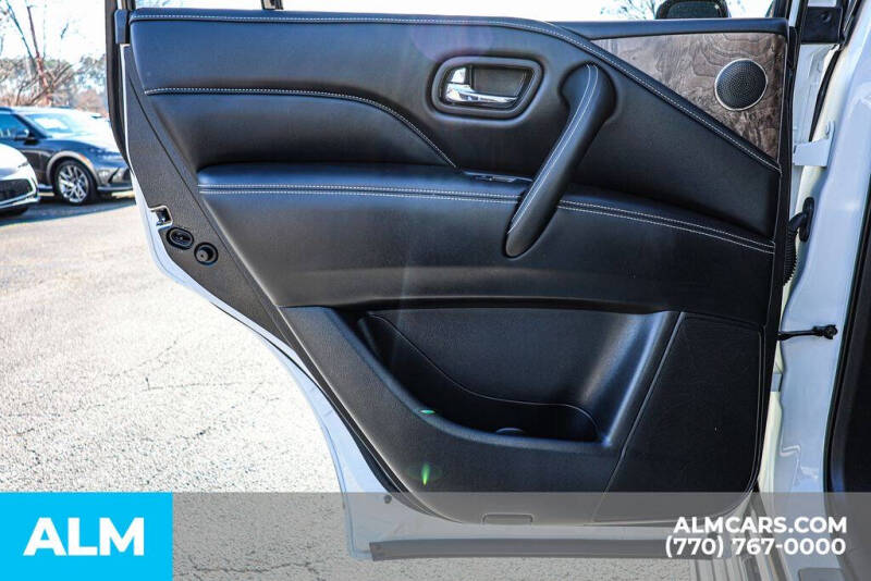 2023 Infiniti QX80 Premium Select