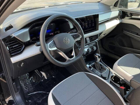 2025 Volkswagen Taos S 4Motion