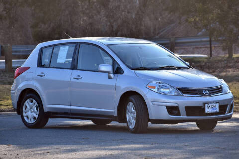 2011 Nissan Versa 1.8 S