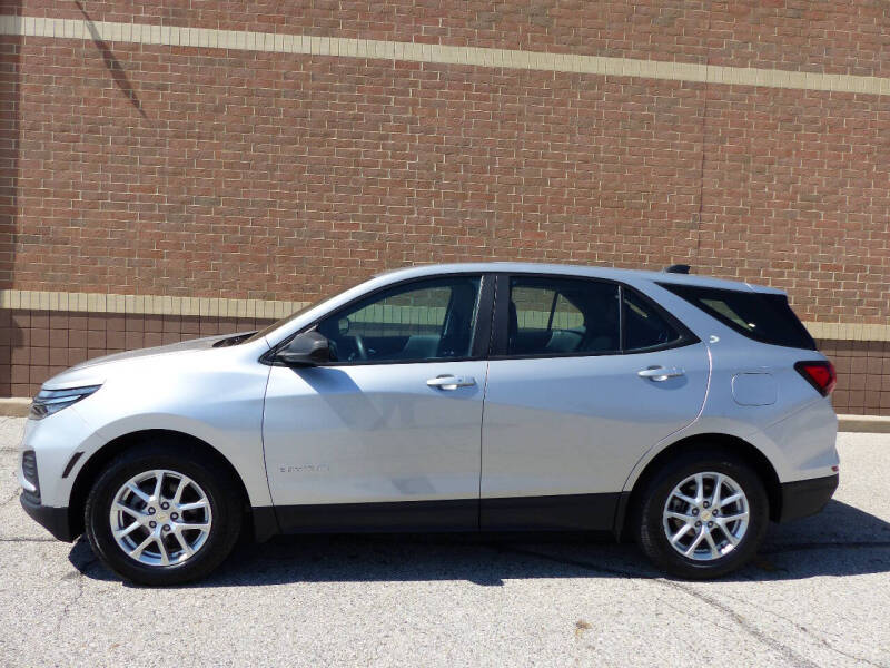 2022 Chevrolet Equinox LS