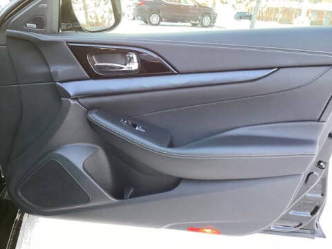 2023 Nissan Maxima 3.5 Platinum