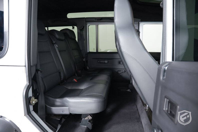 1991 Land Rover Defender